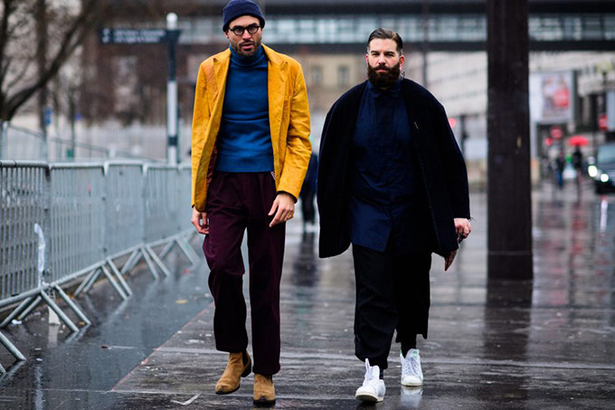 Le-21eme-Adam-Katz-Sinding-Before-Dries-Van-Noten-Paris-Fashion-Week-Fall-Winter-2017-2018_AKS8048-900x600