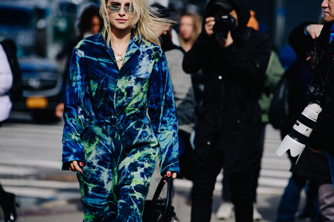 Adam-Katz-Sinding-Caroline-Daur-New-York-Fashion-Week-Fall-Winter-2019-2020_AKS0672-900x600